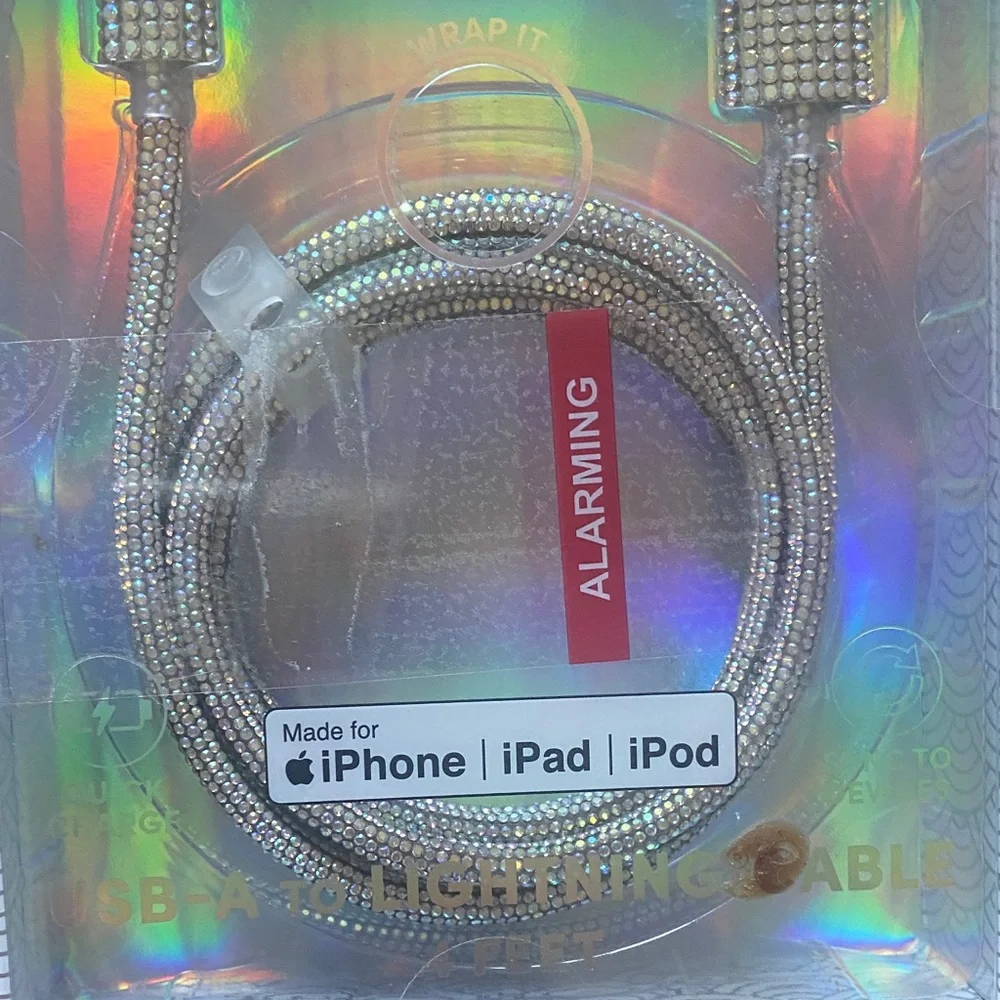 NEW Glitz & Glam XO Poppy Silver Rhinestone Charging Cable- 4 feet